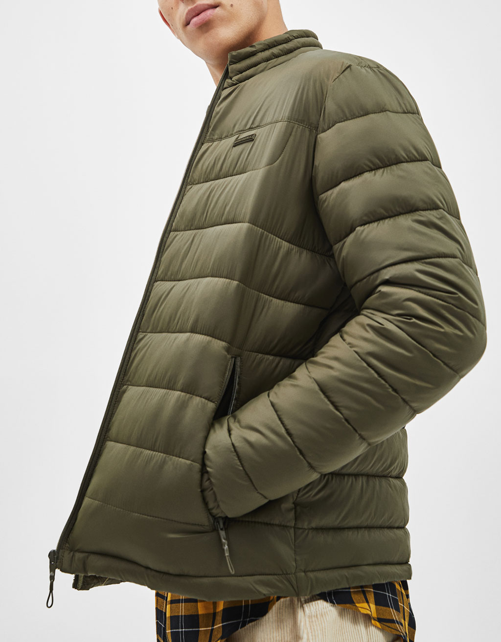 Khaki puffer jacket — изображение 5